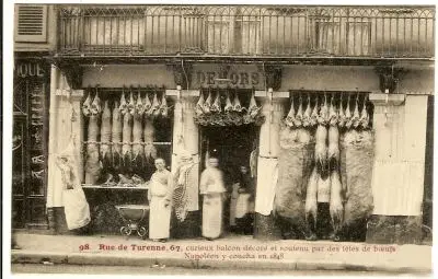 Vitrine commerciale parisienne